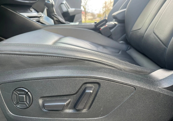 Audi Q3 cena 119000 przebieg: 75000, rok produkcji 2020 z Radom małe 92